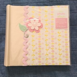 🆕️ C.R. Gibson bound photo album